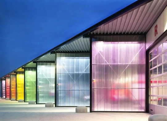 PC阳光板在装修中的重要应用